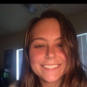 Meet your Posher, Briana